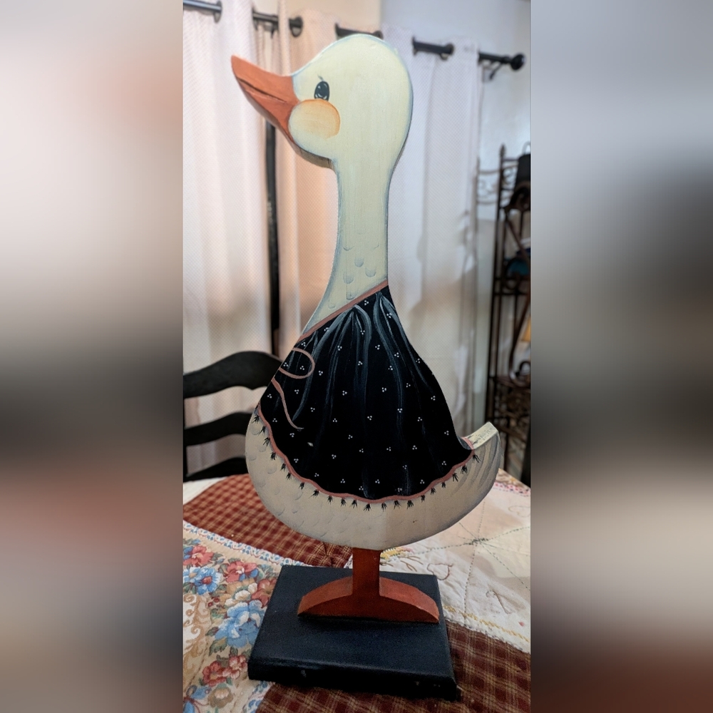1980's Wooden folk art Vintage country porch  goose handmade Farmhouse